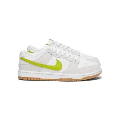 Nike Womens Dunk Low