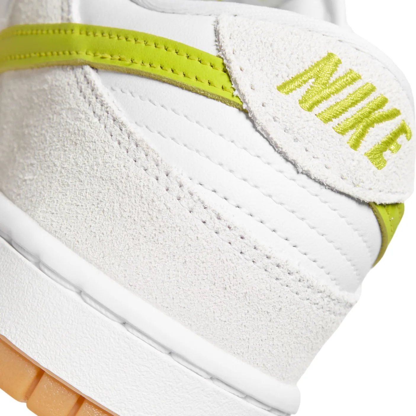 Nike Womens Dunk Low