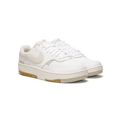 Nike Womens Gamma Force