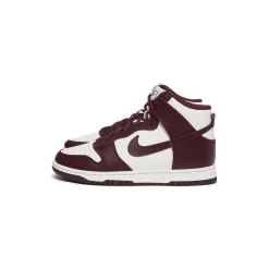 Nike Womens Nike Dunk High