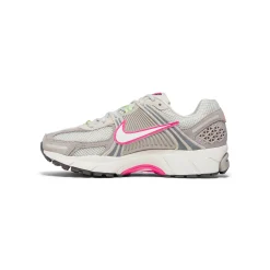 Nike Womens Nike Zoom Vomero 5