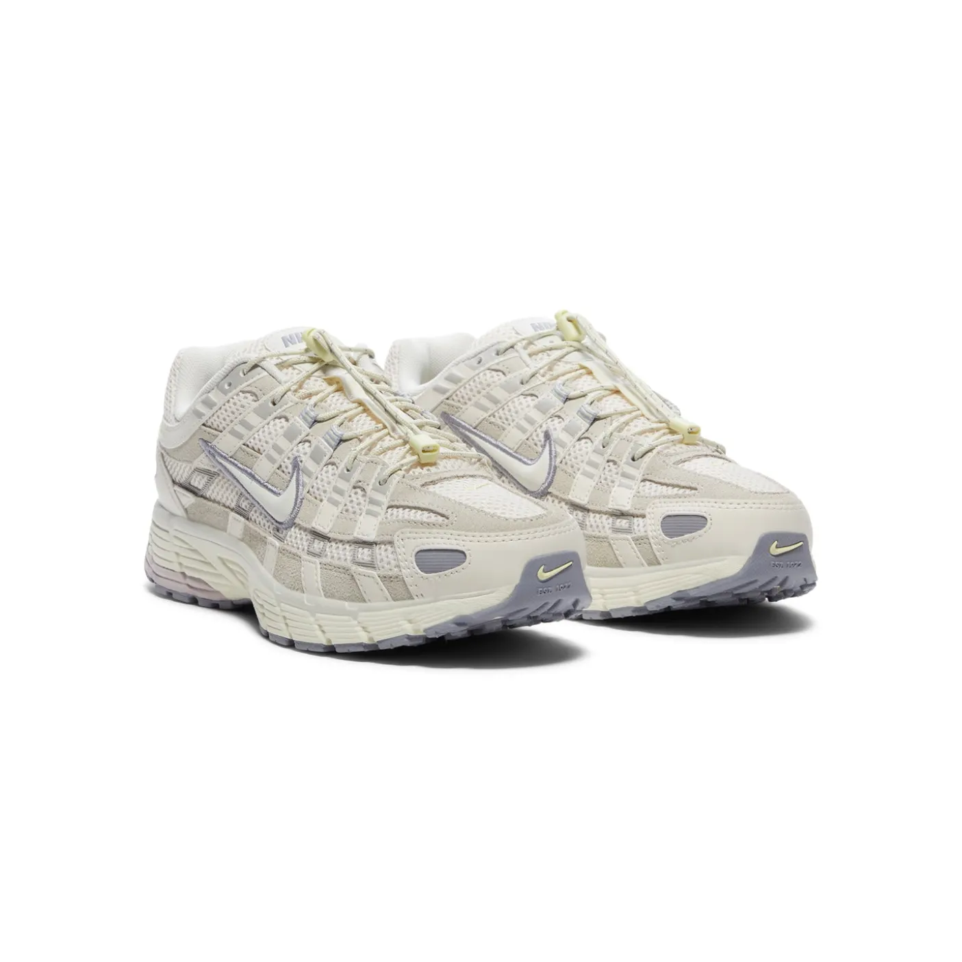 Nike Womens P-6000 PRM