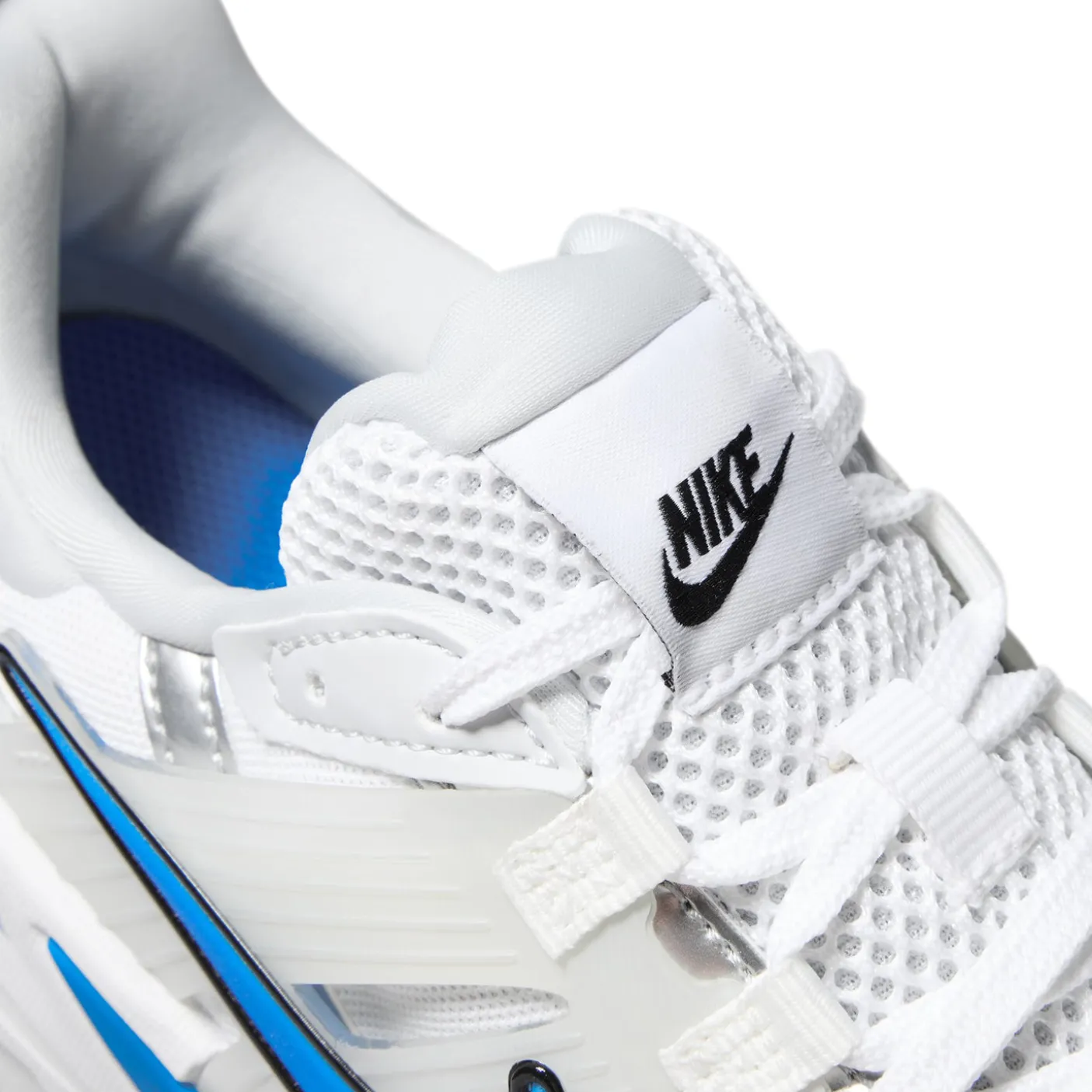 Nike Womens V2K Run