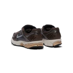 Nike Womens Zoom Vomero 5