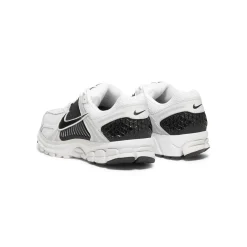 Nike Zoom Vomero 5
