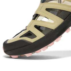 Salomon Udara Advance