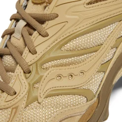 Starcow x Saucony Progrid Omni 9