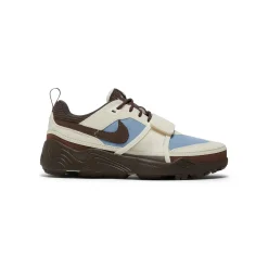 Travis Scott x Nike Zoom Field Jaxx